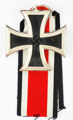 Cruz de Hierro de Segunda Clase 1939, variante «Schinkel»
