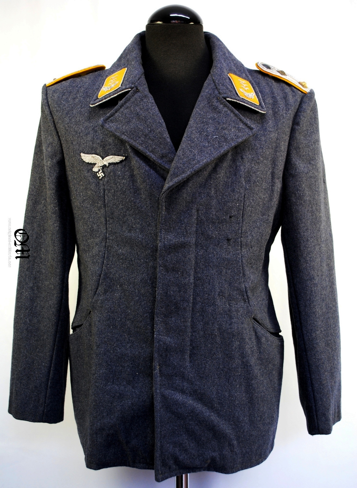 Pantalones de Oficial de la Luftwaffe de Compra Privada. Gran Talla.