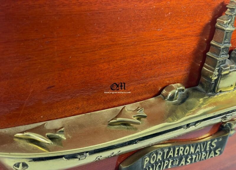 METOPA DE LUJO EN BRONCE MACIZO PORTAERONAVES "PRÍNCIPE DE ASTURIAS” - Imagen 4
