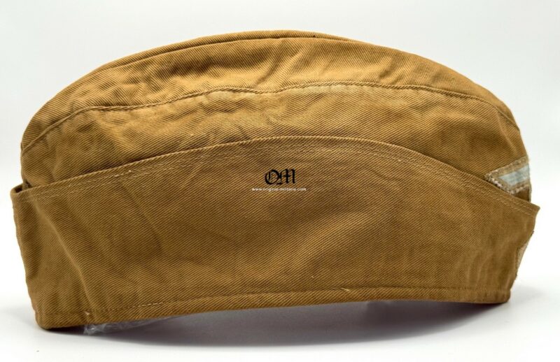 Gorro Cuartelero Tropical para Tropa y Suboficiales de Luftwaffe con Insignias del Heer, Muy Raro, 1941 - Imagen 9