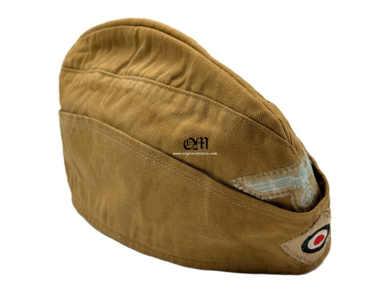Gorro Cuartelero Tropical para Tropa y Suboficiales de Luftwaffe con Insignias del Heer, Muy Raro, 1941 - Imagen 10