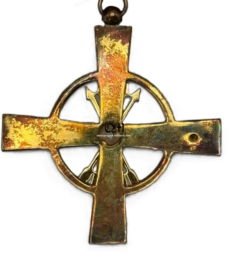 1st Period case with the Imperial Order of the Yoke and Arrows, Grand Cross/Commander's Plaque, Commander's Cross, and Miniature of the Grand Cross , manufactured by "J. Saz".. Very Hard to Find!! - Image 14